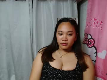 Hotchubbychicxx11 Chaturbate stream image from January 21, 2025