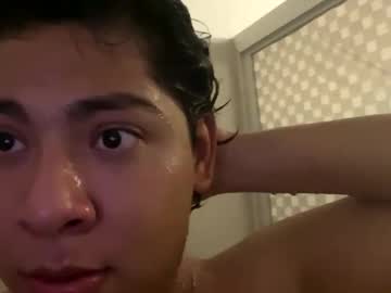 Redmiami Chaturbate stream image from January 21, 2025