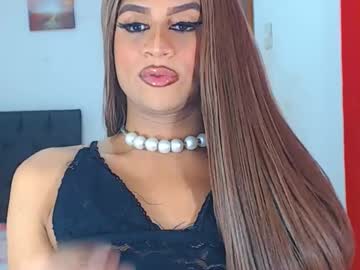 Valentinaxxxdoll Chaturbate stream image from January 21, 2025