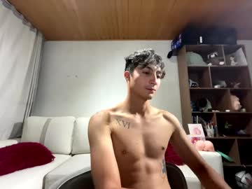 Demon_Heaven Chaturbate stream image from January 21, 2025