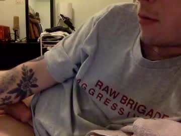 Ilikebigtitties1999 Chaturbate stream image from January 21, 2025
