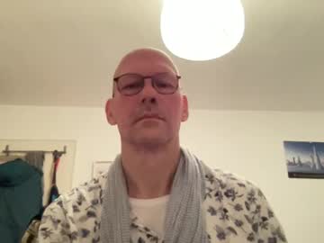 Merlininberlin Chaturbate stream image from January 21, 2025