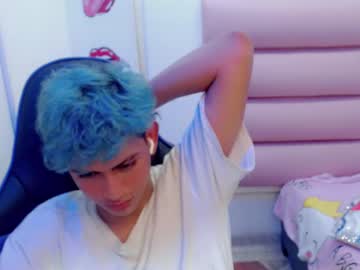 Michael_Torress Chaturbate stream image from January 21, 2025