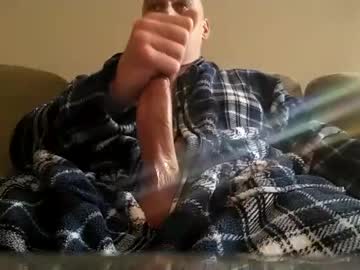 84848484 Chaturbate stream image from January 21, 2025