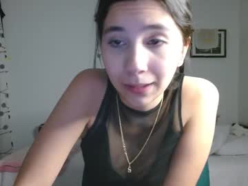 Mia__Lopez_ Chaturbate stream image from January 21, 2025