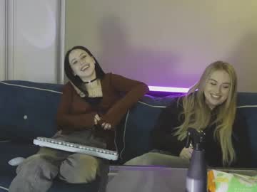 Ass_Blonde Chaturbate stream image from January 21, 2025
