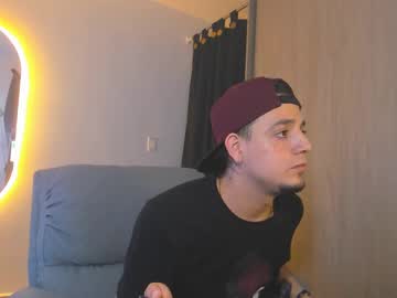 Kendel_Dimitri Chaturbate stream image from January 21, 2025