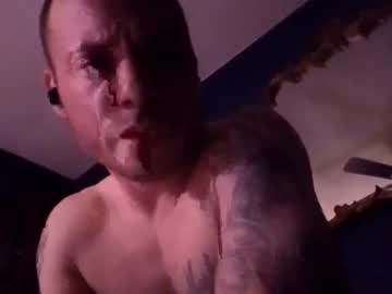 Little210 Chaturbate stream image from January 21, 2025