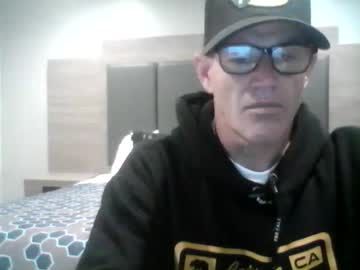 Crackback927 Chaturbate stream image from January 21, 2025