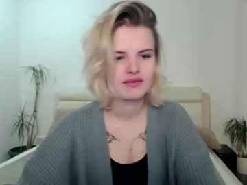 Haileyhoney_ Chaturbate stream image from January 21, 2025