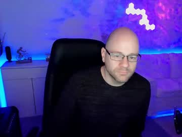 Cumonyourtits22 Chaturbate stream image from January 21, 2025