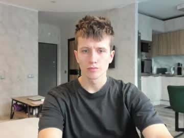 Happyboyforu18 Chaturbate stream image from January 21, 2025