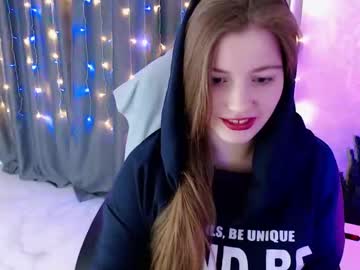 Aliseemoon Chaturbate stream image from January 21, 2025