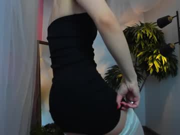 Beyons3 Chaturbate stream image from January 21, 2025