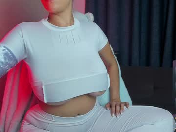 Roxy_Clark Chaturbate stream image from January 21, 2025
