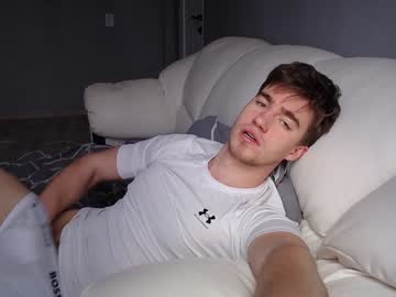 Megamaxxxl Chaturbate stream image from January 21, 2025