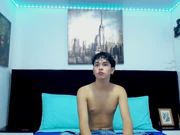 Aiiden_15 Chaturbate stream image from January 21, 2025