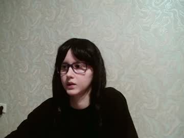 Amomira Chaturbate stream image from January 21, 2025