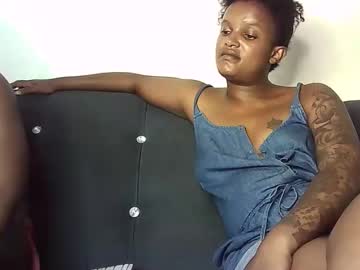 Babyaylin_ Chaturbate stream image from January 21, 2025