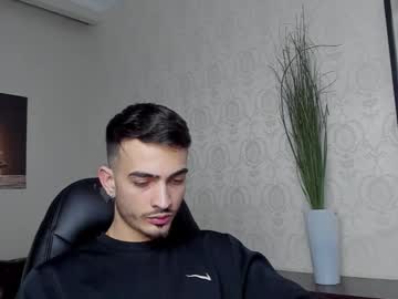 Brandontatex Chaturbate stream image from January 21, 2025