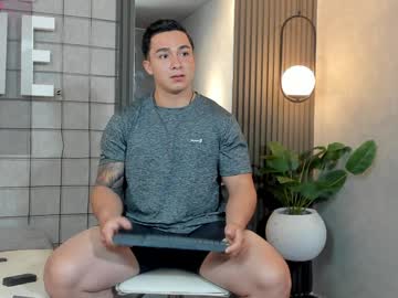 Hunk_Ryan Chaturbate stream image from January 21, 2025