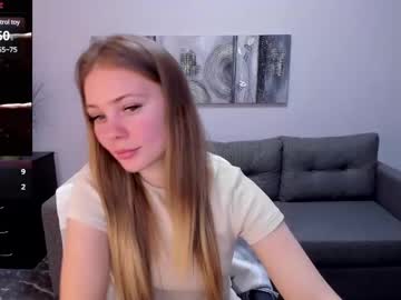 Mary_Reye Chaturbate stream image from January 21, 2025