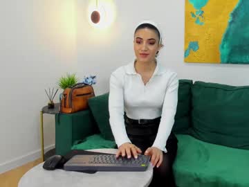 Maya_Rogerss Chaturbate stream image from January 21, 2025