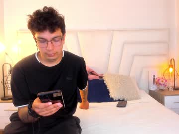 Taylor_N_Conor Chaturbate stream image from January 21, 2025