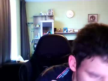 Raimondo32 Chaturbate stream image from January 21, 2025