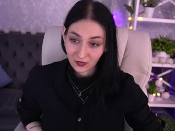 Tayaafox Chaturbate stream image from January 21, 2025