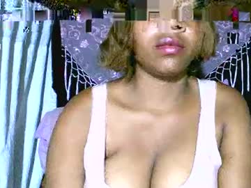 Asynaa Chaturbate stream image from January 21, 2025