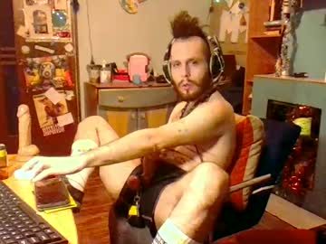Dogwithamohawk Chaturbate stream image from January 21, 2025