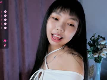 Hildfarro Chaturbate stream image from January 21, 2025