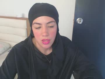 Jennifer_Milk18 Chaturbate stream image from January 21, 2025