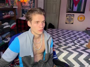 Kjpeace Chaturbate stream image from January 21, 2025