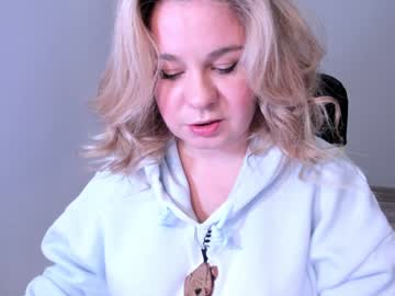 Tasha_Kis Chaturbate stream image from January 21, 2025