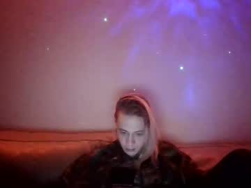 Altboy010 Chaturbate stream image from January 21, 2025
