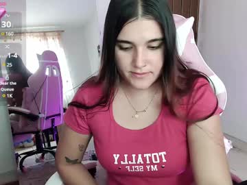 Magic__Smile Chaturbate stream image from January 21, 2025