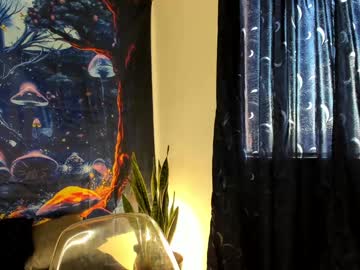 Mara_Larson Chaturbate stream image from January 21, 2025