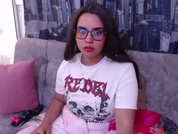 Miapeyton Chaturbate stream image from January 21, 2025
