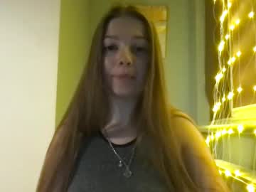 Thecrystal Chaturbate stream image from January 21, 2025