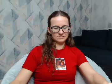 Cutie_Kn Chaturbate stream image from January 21, 2025