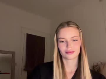 Glow_Angel Chaturbate stream image from January 21, 2025