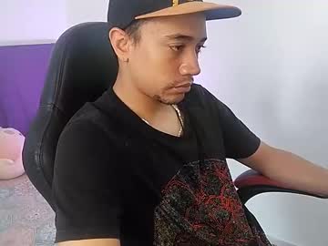 Ryansbad235 Chaturbate stream image from January 21, 2025