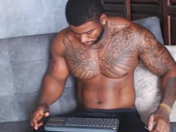 Tairontucke Chaturbate stream image from January 21, 2025