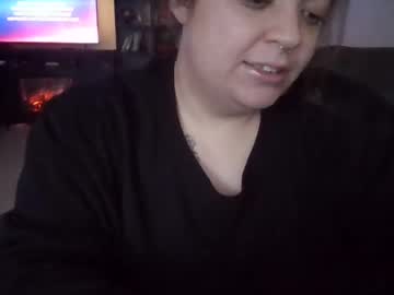 2keysbby Chaturbate stream image from January 21, 2025