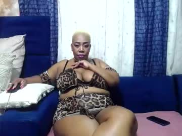 Crystaljes Chaturbate stream image from January 21, 2025