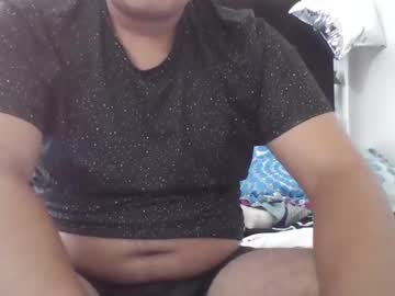 Strawberryboo Chaturbate stream image from January 21, 2025