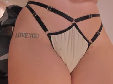 Ellaclark Chaturbate stream image from January 21, 2025