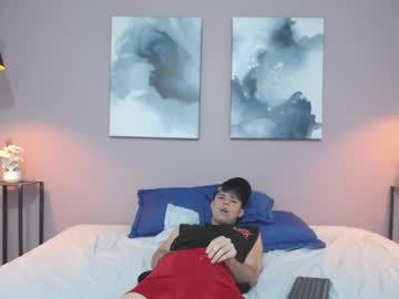 Enzo_Latin_18 Chaturbate stream image from January 21, 2025
